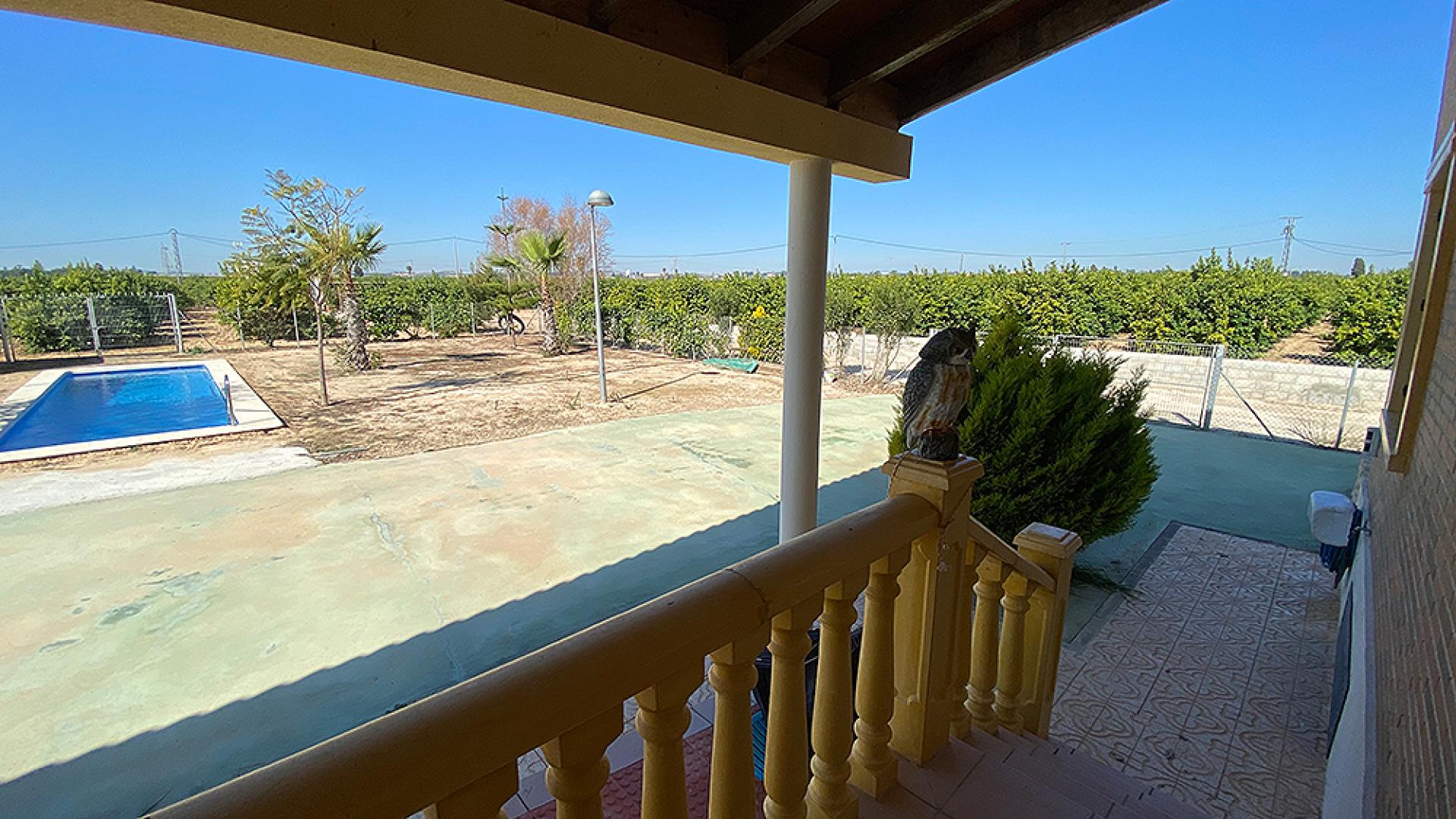 Los Montesinos, finca van 17.000 m², grote villa met 6 slaapkamers en privézwembad